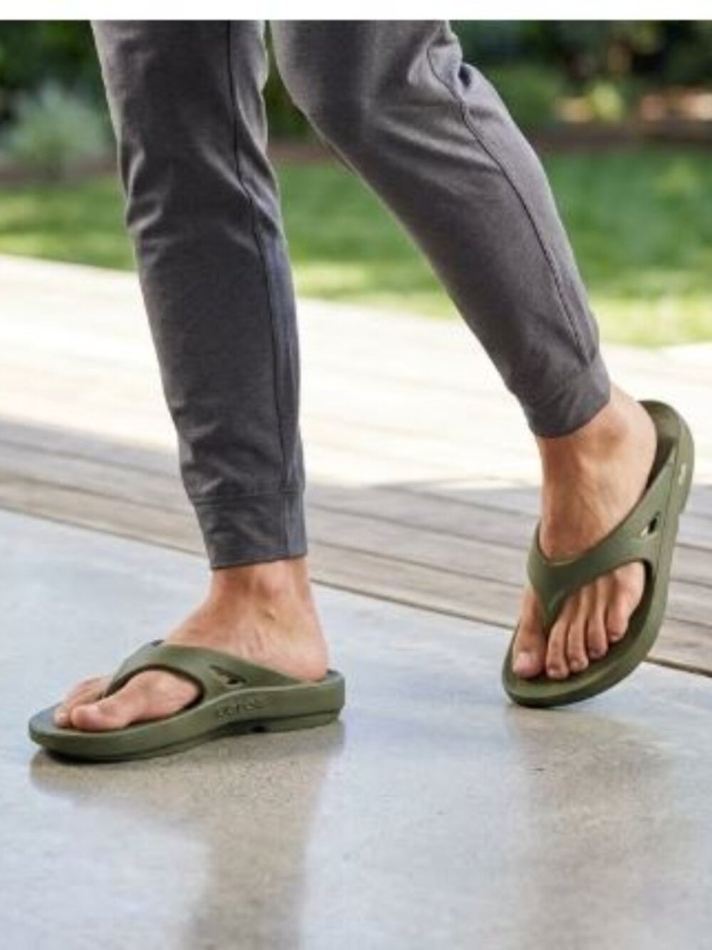 Oofos OORIGINAL Unisex' NEW Thong Recovery Sandal Olive Green Sizes M-11 W-13
